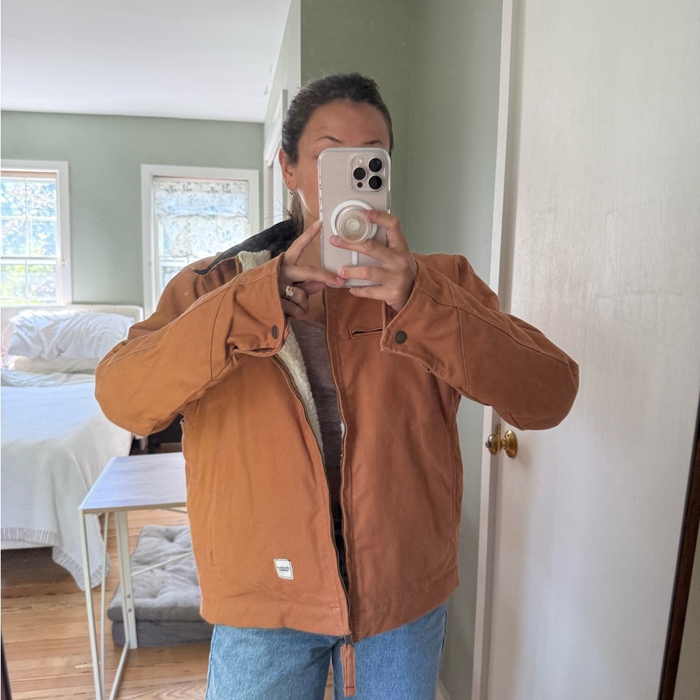Eddie Bauer barn jacket with Sherpa lining
